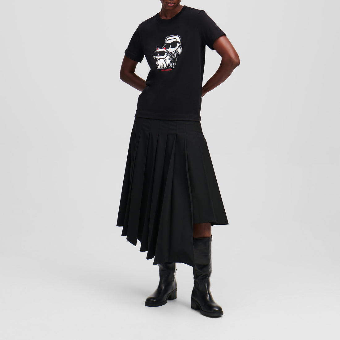 Women Black Ikon Sketch Duo T-shirt