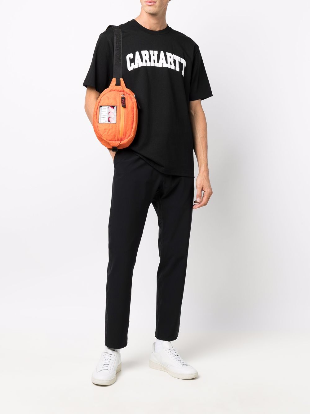 Brand short-sleeve logo t-shirt black