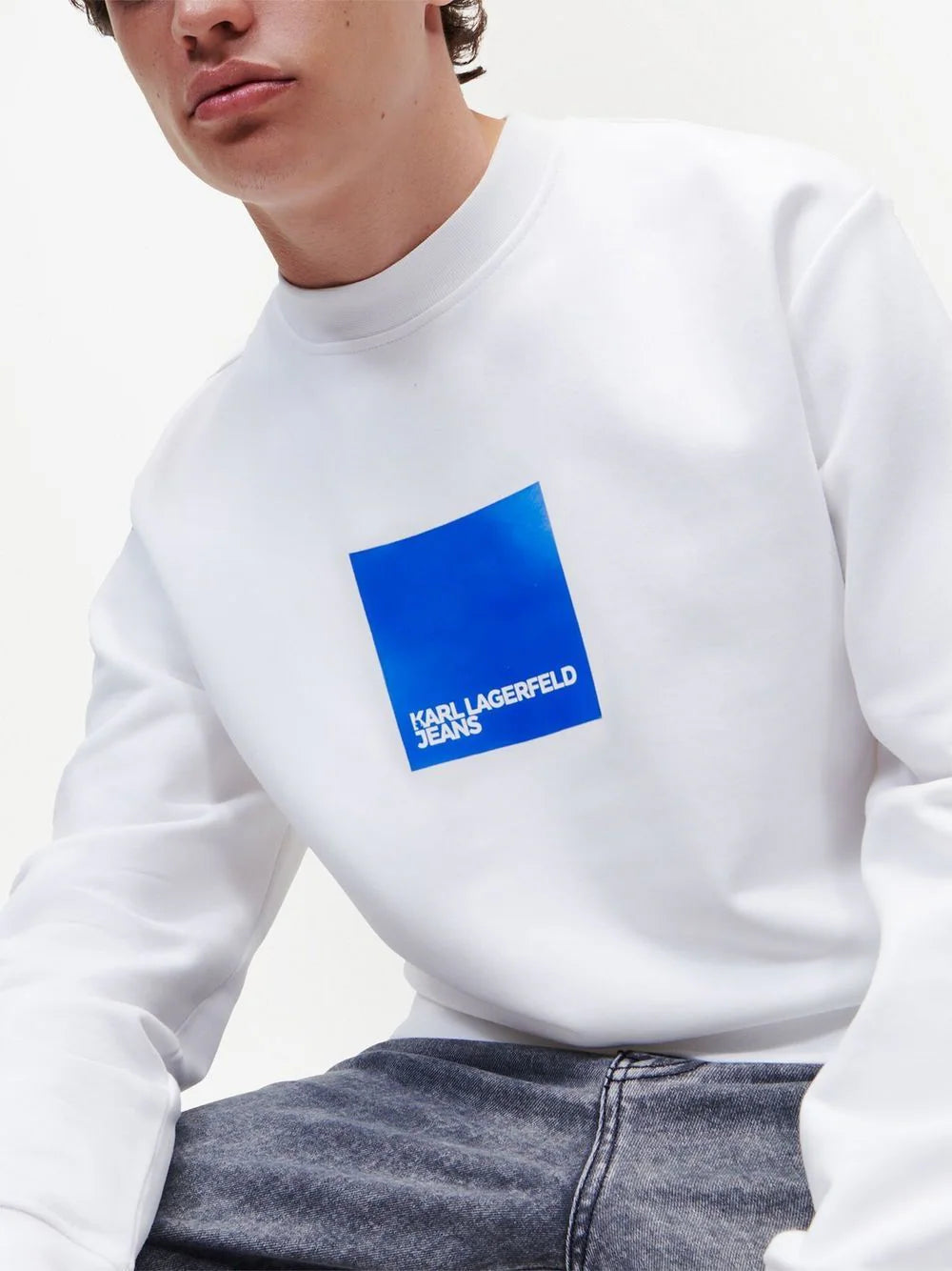 Brand's logo-print crew-neck white sweatshirt