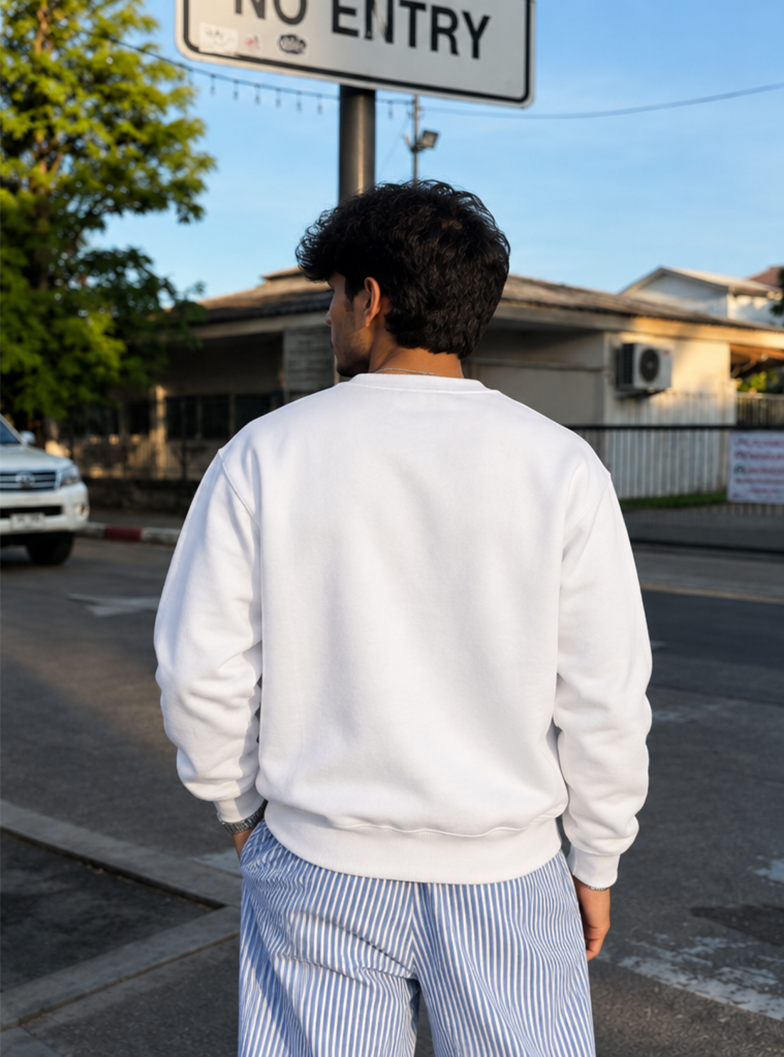 Azure Motion White Graphic Sweatshirt