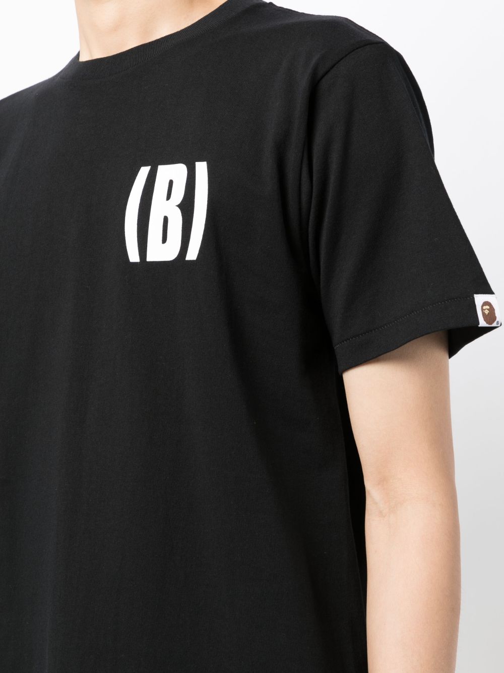 A BATHING APE® logo-print black T-shirt