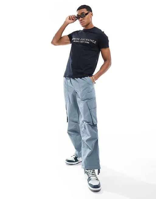 Brand linear logo t-shirt in Navy