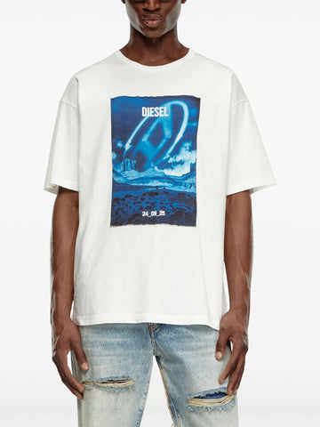 T-Boxt-Q16 graphic-print White Oversized T-shirt