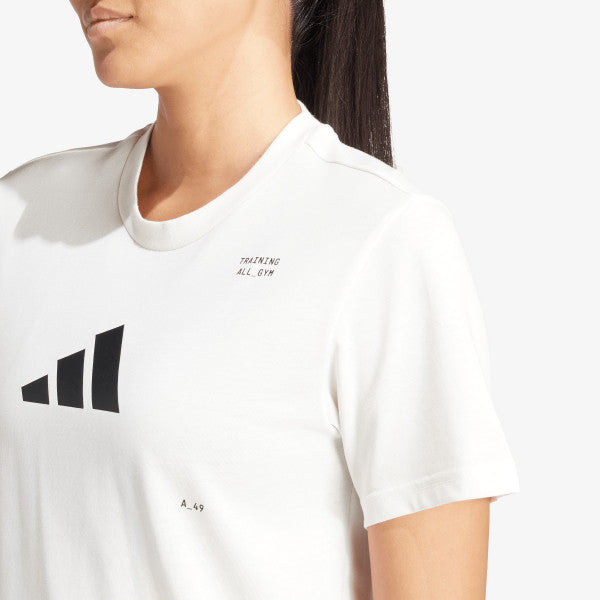 Short-sleeved white tshirt
