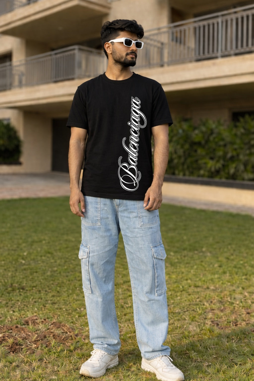 Balenciaga logi detail regular fit t-shirt